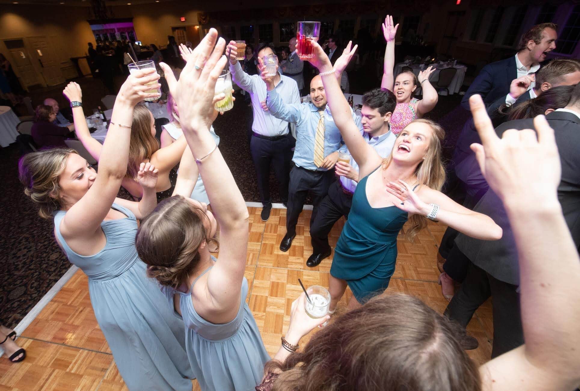 Mark Dixon + TSG Weddings photo 5