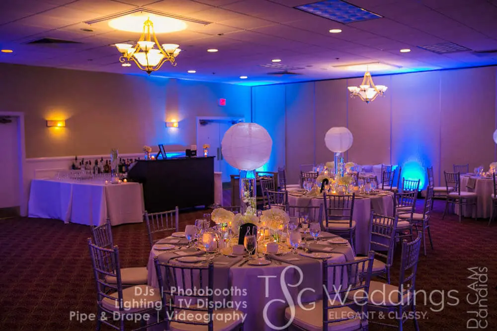 Wedding celebration and lighting at Holiday Inn Peabody, gallery photo 15