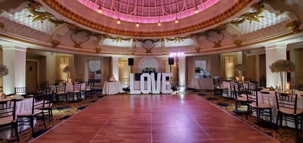Wedding celebration and lighting at The Lenox Hotel, gallery photo 6