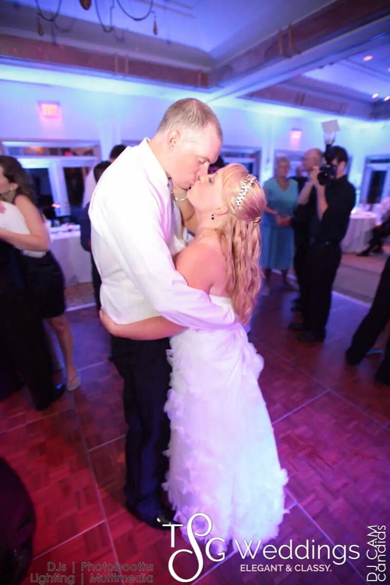 Wedding celebration and lighting at Wequassett Resort, gallery photo 6