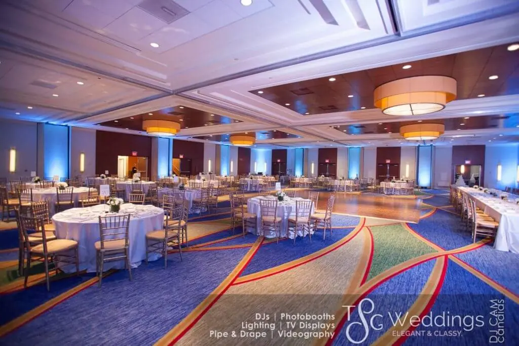 Wedding lighting at Marriott Longwharf