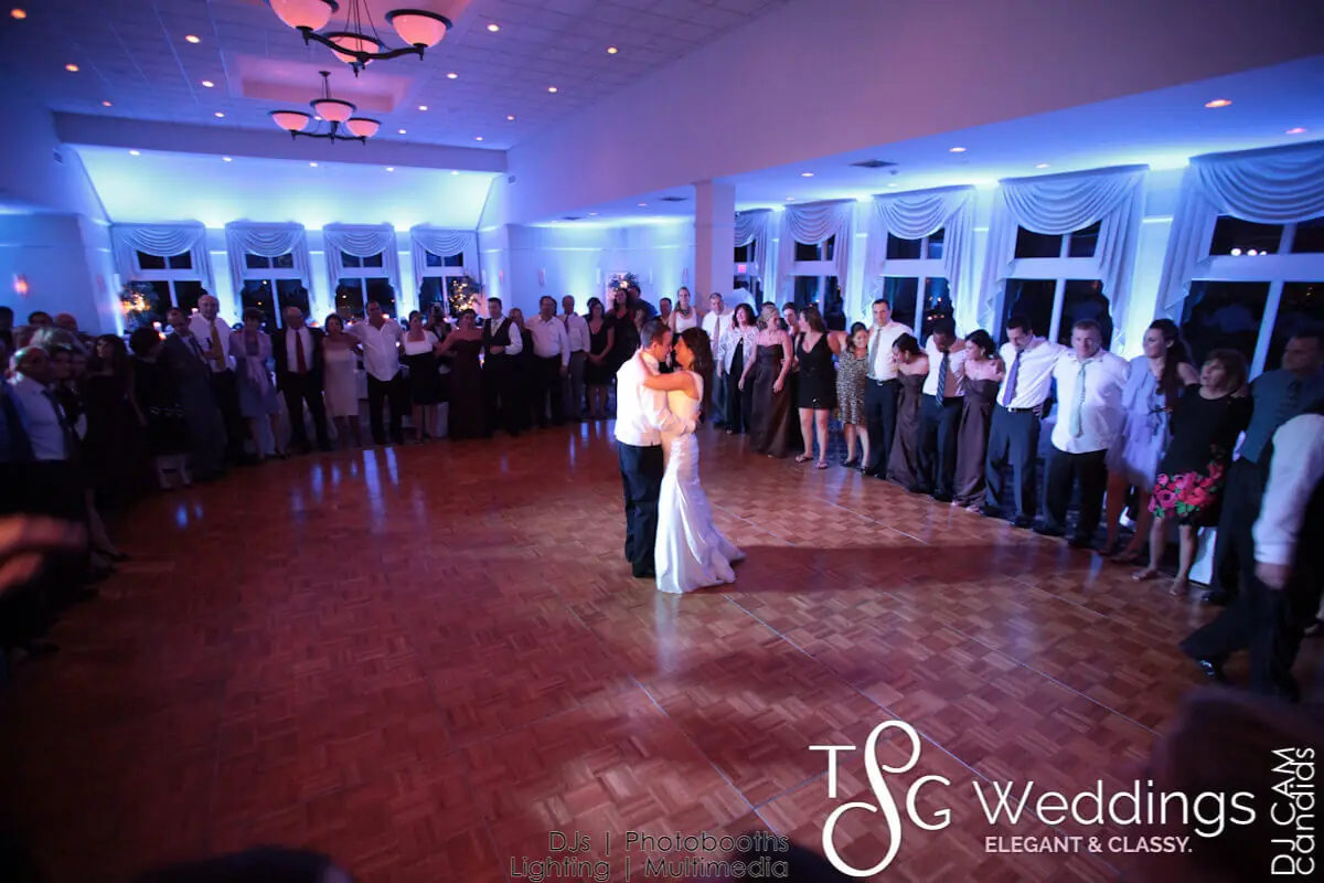 Wedding lighting at Atkinson Country Club