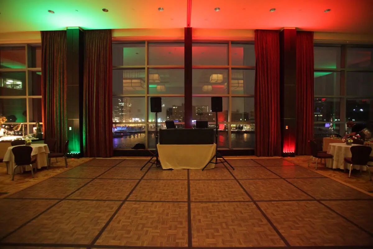 Wedding celebration and lighting at The Intercontinental, gallery photo 1