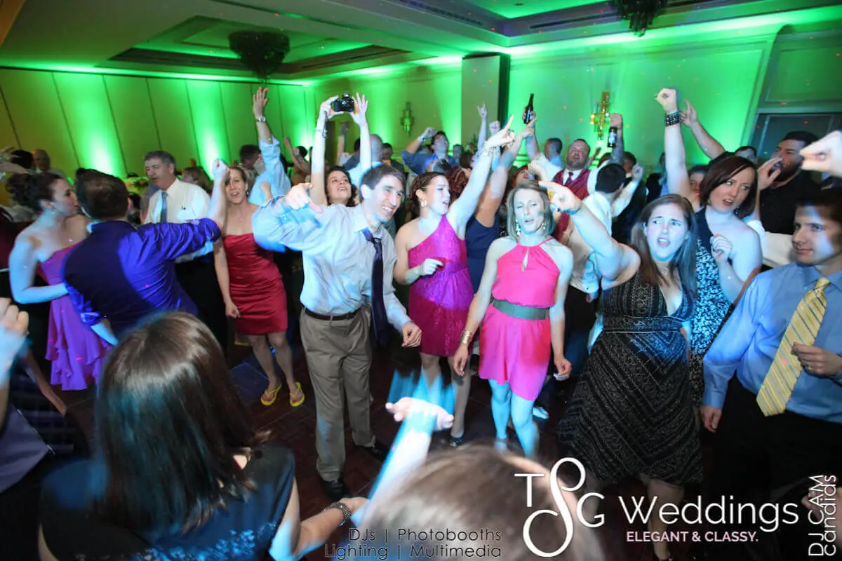 Wedding celebration and lighting at Best Western Royal Plaza Hotel, gallery photo 8