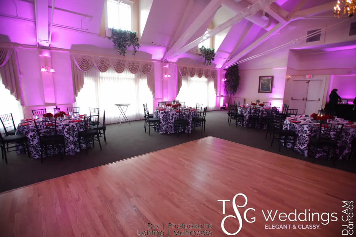 Wedding celebration and lighting at Beverly Golf & Tennis, gallery photo 3